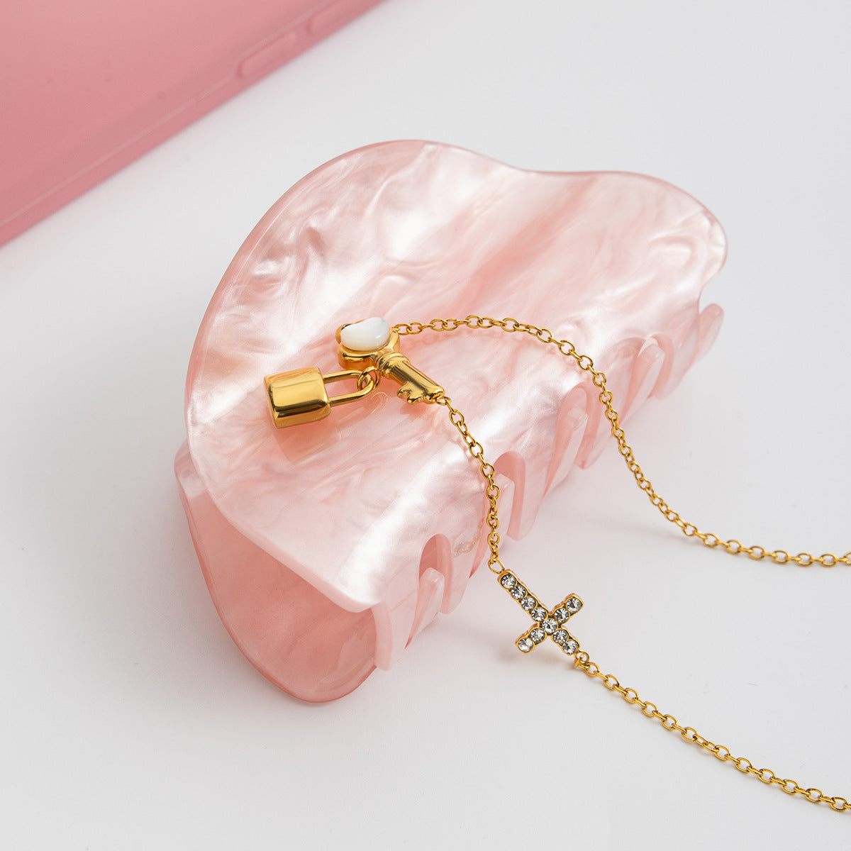 Damen Halskette im modernen Ketten-Design aus hypoallergenem Edelstahl Shop Nory