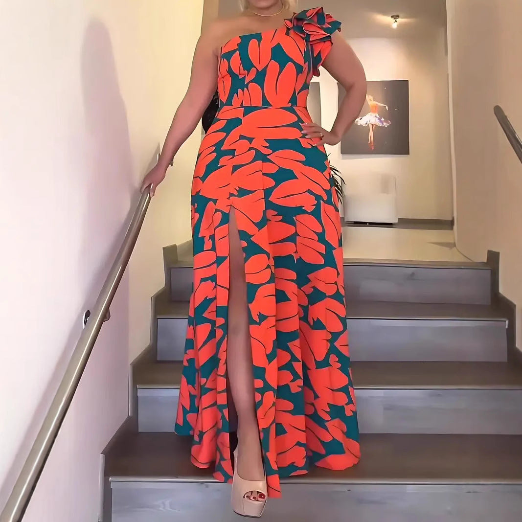 Damen Maxikleid mit asymmetrischen Rüschen und hohem Schlitz