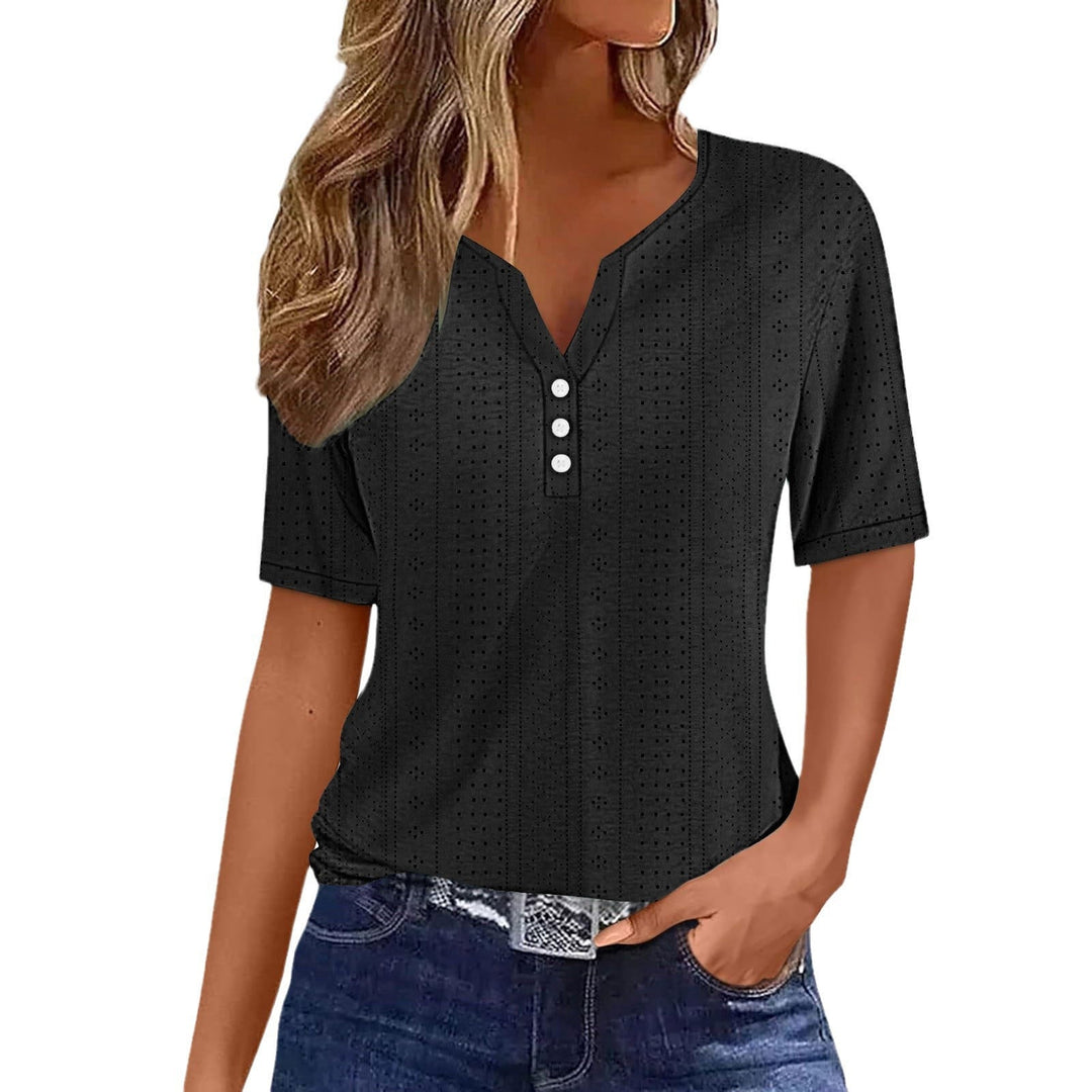 Damen Kurzarmshirt mit modischer Knopfleiste und Struktur