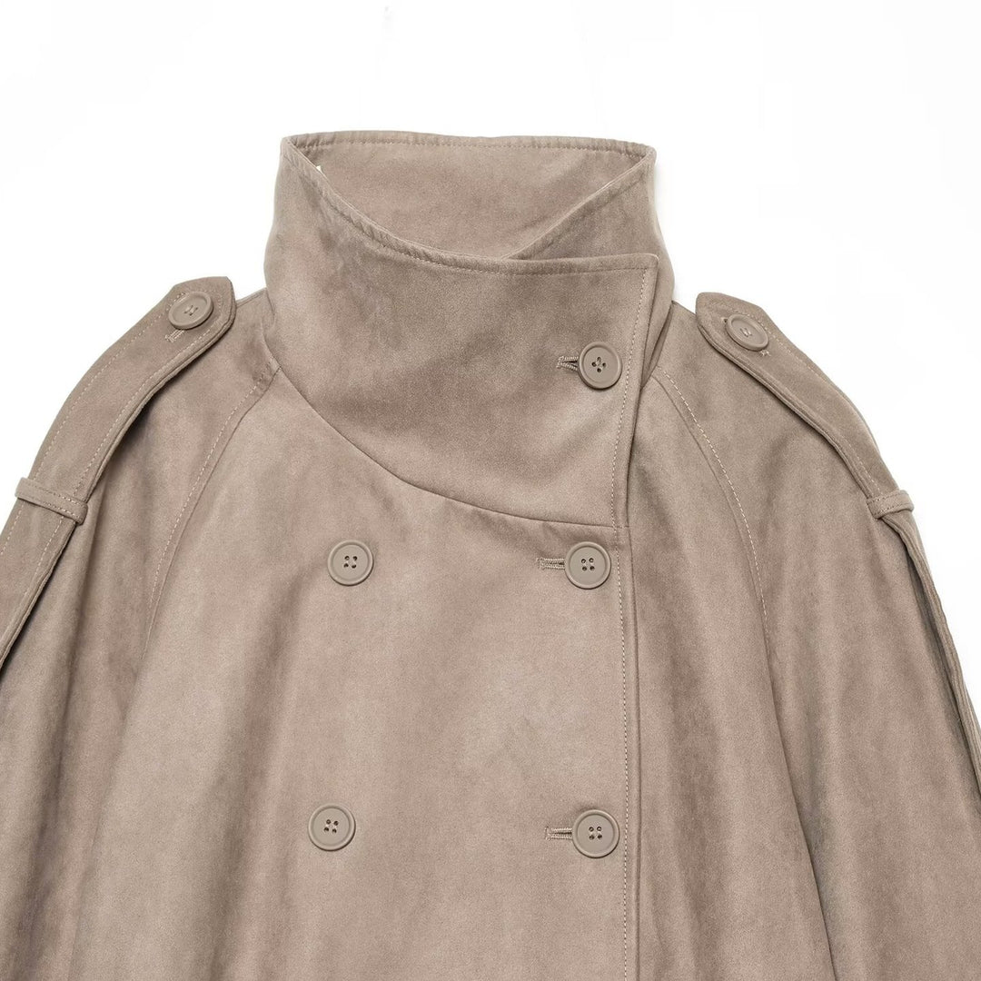 Damen Cropped Cape‑Trenchjacke in Veloursoptik mit hohem Stehkragen, Epauletten und doppelreihiger Knopfleiste Shop Nory