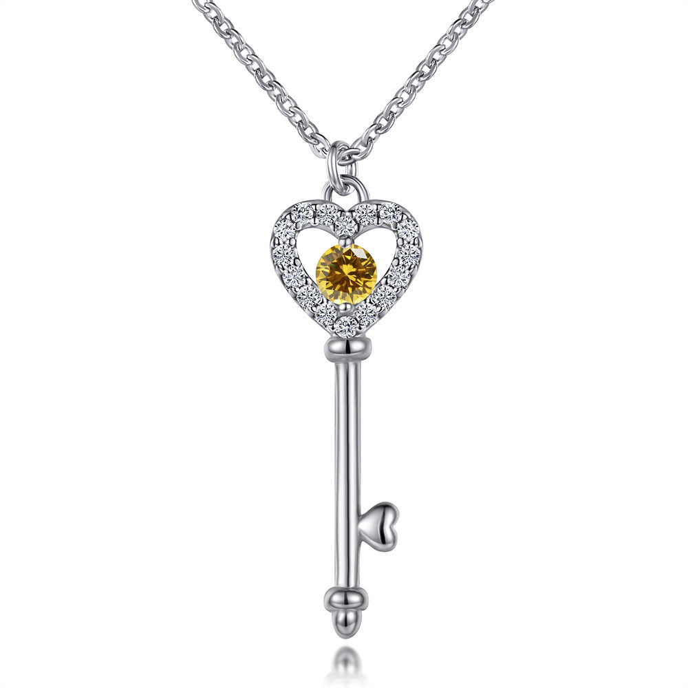 Damen Herzschlüssel Anhänger aus hochwertigem Edelstahl mit funkelnden Zirkonia Shop Nory