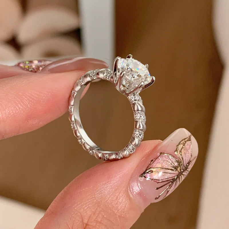 Damen Zart gefächerter Mehrschicht-Ring mit funkelnden Kristallen Shop Nory