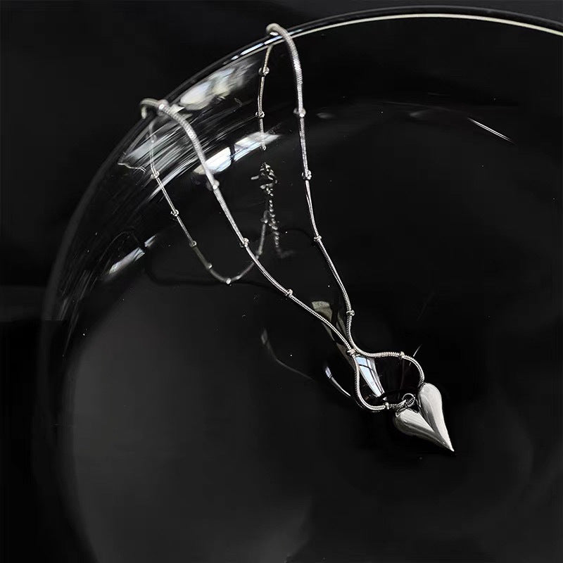 Damen Halskette mit elegantem Herzanhänger aus hochwertigem Edelstahl Shop Nory