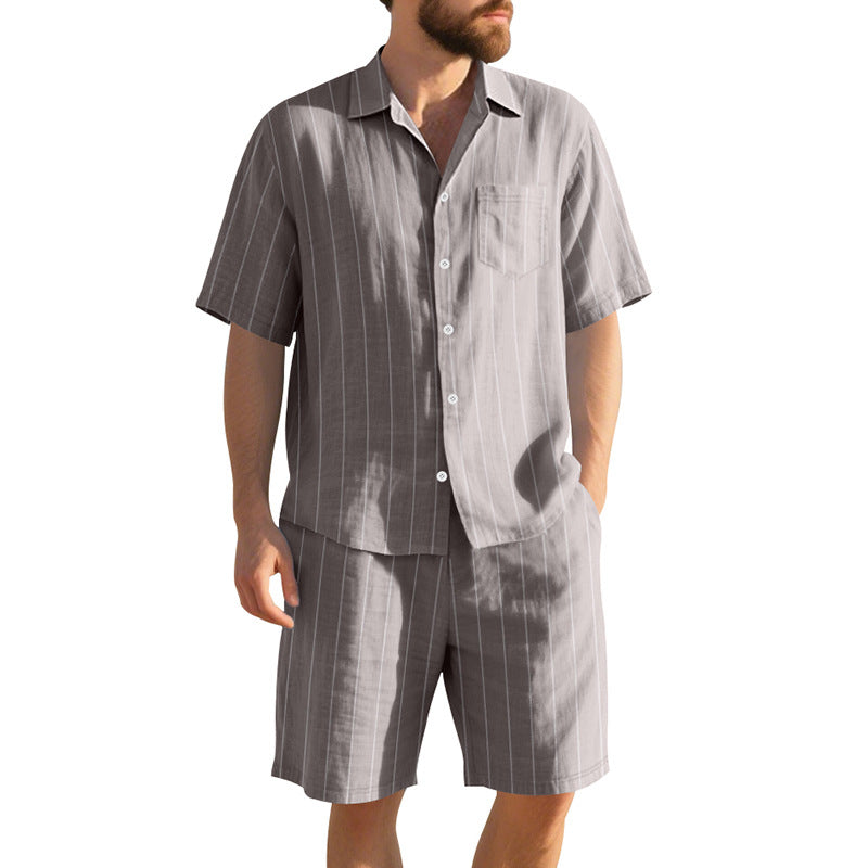 Herren Kurzarm-Pyjama-Set mit dezentem Streifenmuster und praktischer Brusttasche ShopNory
