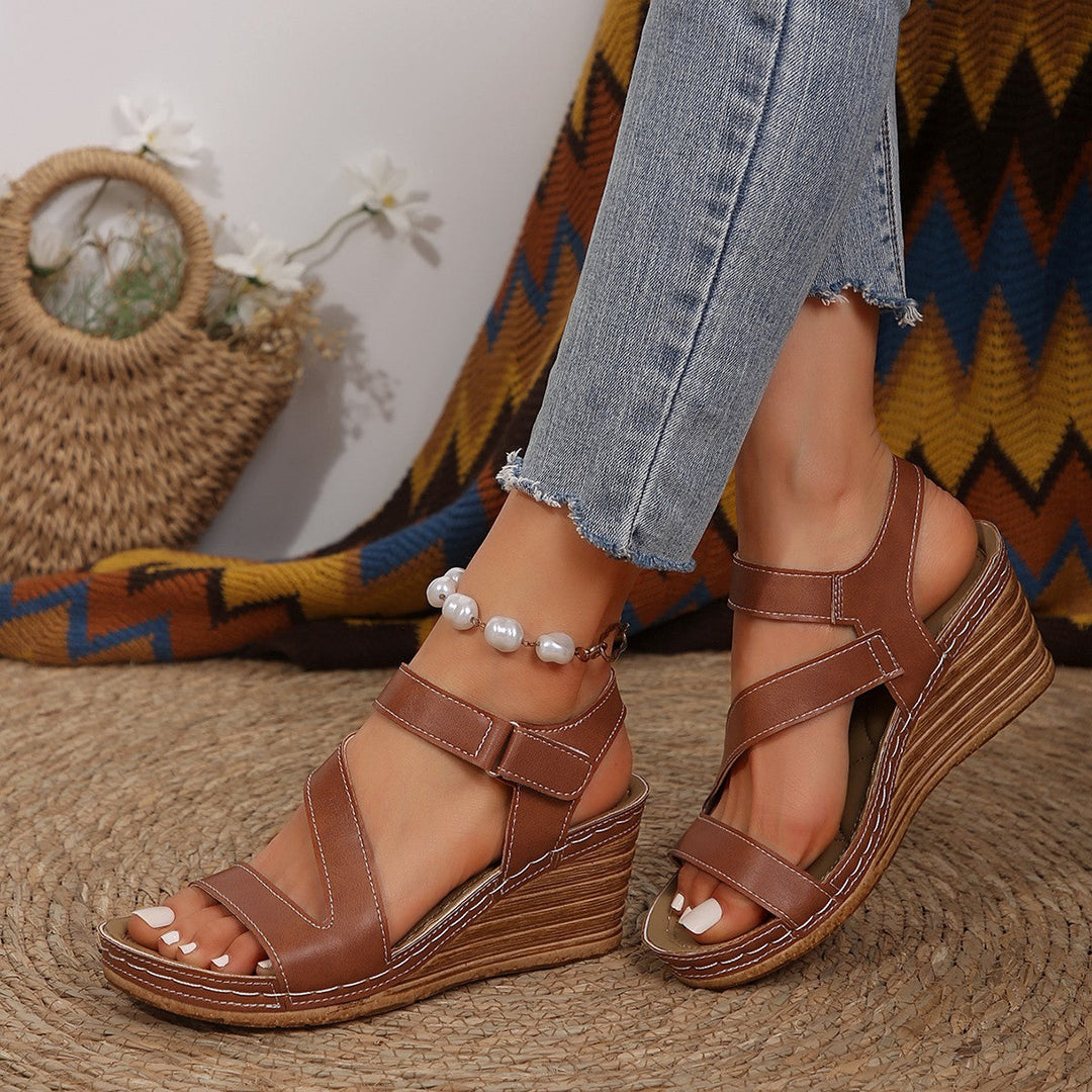 Damen Wedge-Sandalen mit komfortablem Riemendesign und ergonomischer Fußbettung Shopnory