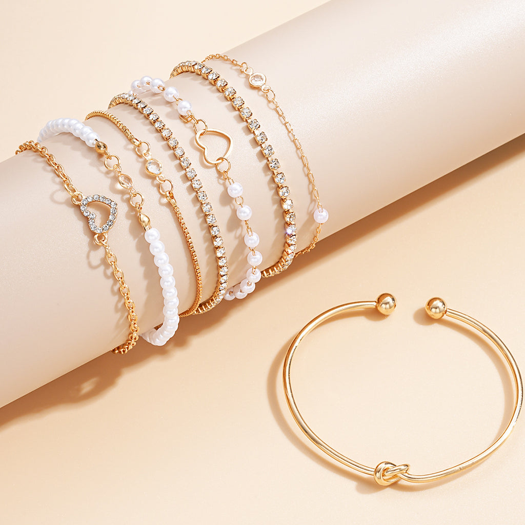 Damen Armband-Set mit funkelnden Kristallen und eleganten Perlen Shop Nory