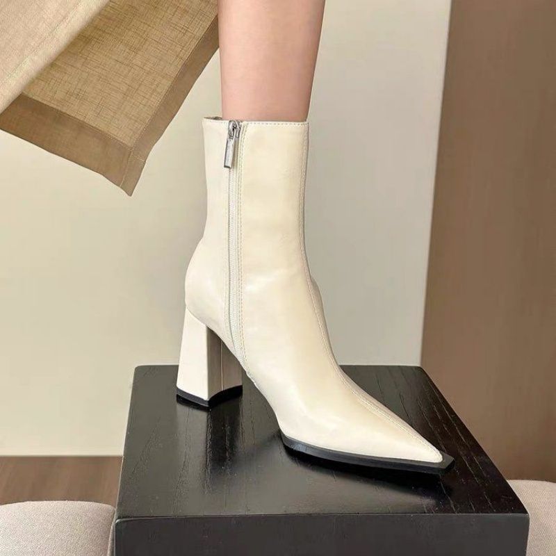 Damen spitz zulaufende Stiefeletten aus Glattleder mit sculpted Blockabsatz und seitlichem Reißverschluss Shop Nory