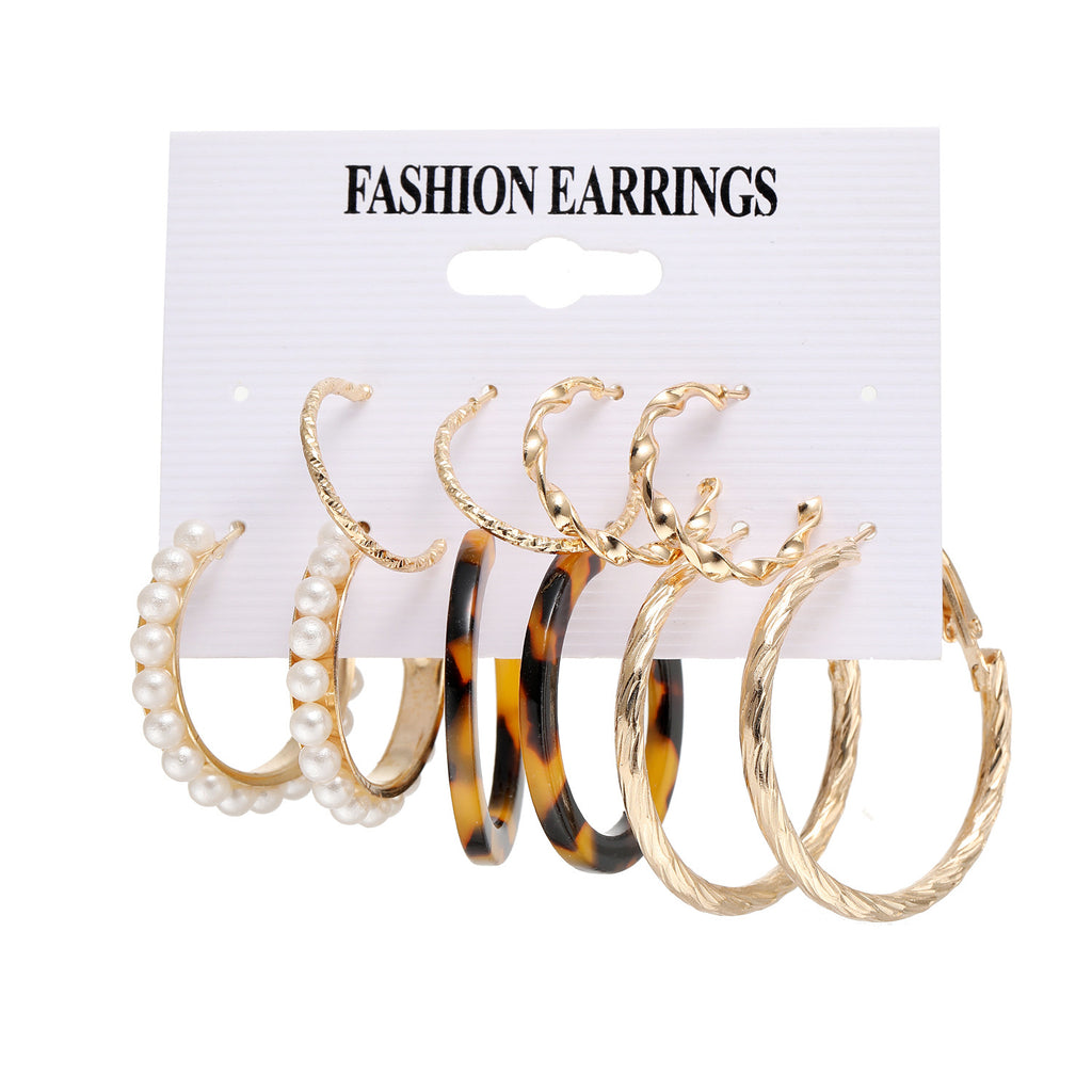 Damen Ohrstecker-Set mit eleganten und variierenden Designs Shop Nory