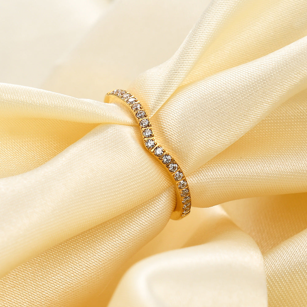 Damen Ring mit elegantem Zirkonia-Steinbesatz Shop Nory