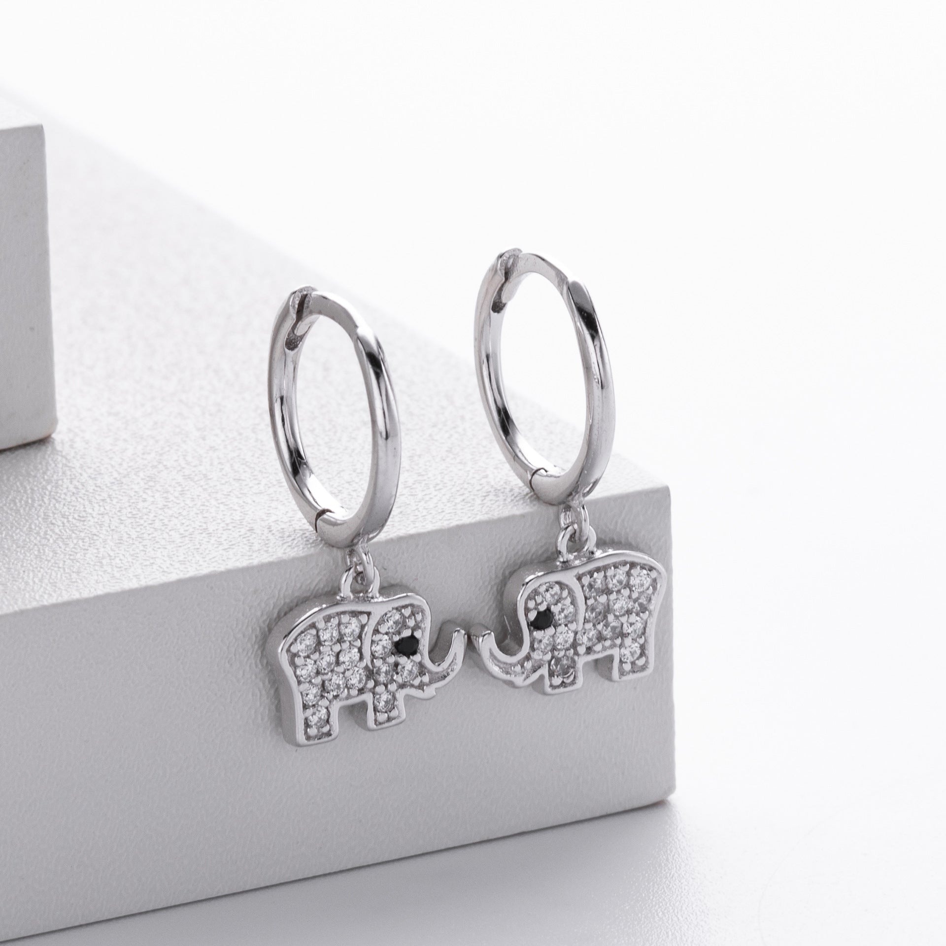 Damen Ohrhänger im stilvollen Elefanten-Design aus 925 Sterling Silber Shop Nory