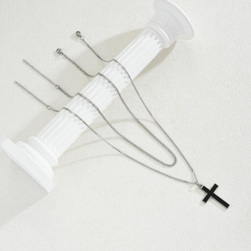 Damen Halskette im stilvollen, mehrlagigen Design mit Kreuzanhänger Shop Nory