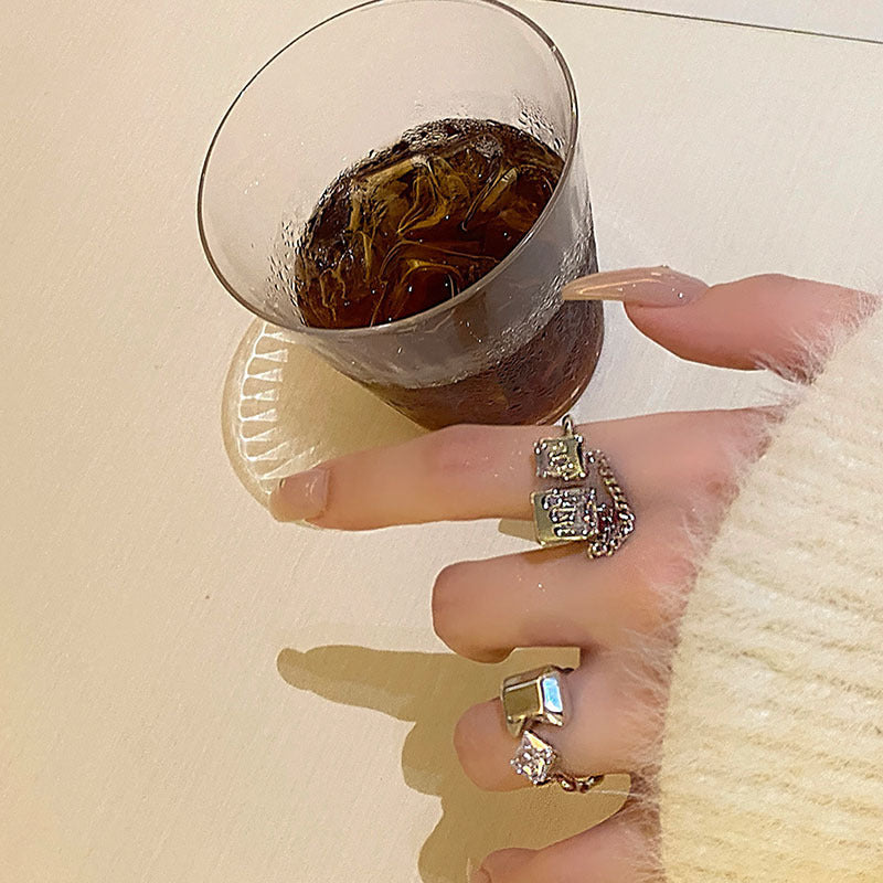 Damen Offener Ring mit kreativen Details und funkelnden Akzenten Shop Nory