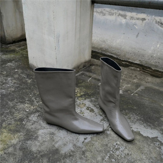 Damen Weiche kniehohe Slouch-Boots mit spitzer Zehenform und ergonomischer Flachsohle Shop Nory