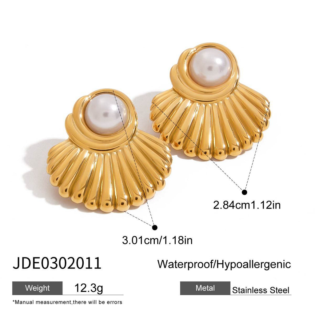 Damen Ohrstecker im Muscheldesign mit Perle Shop Nory