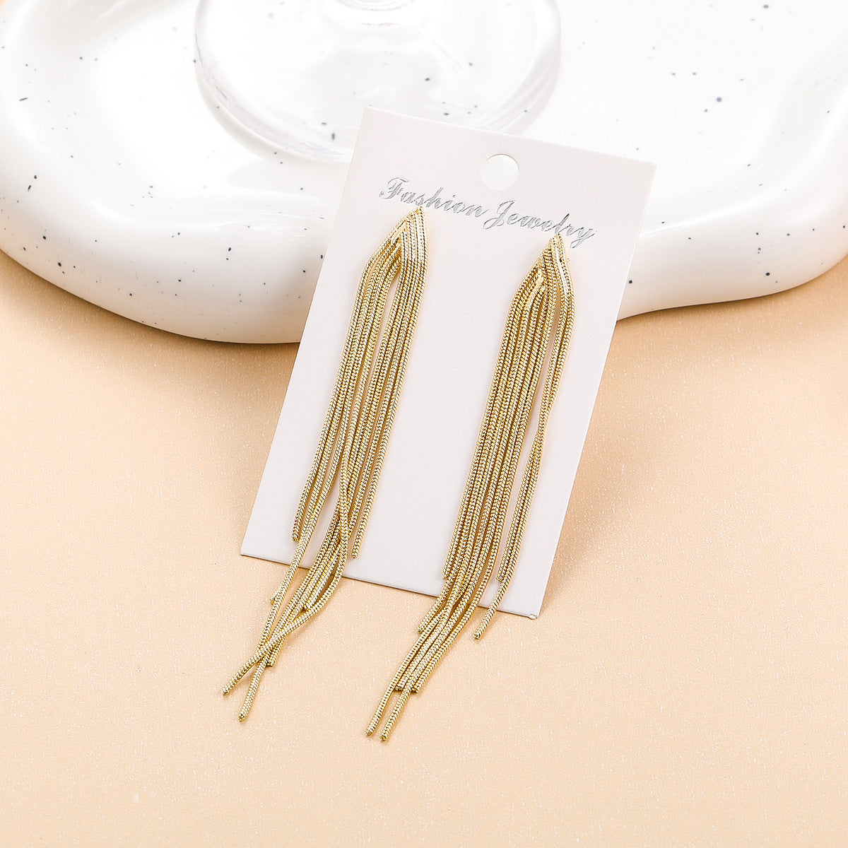 Damen Statement-Ohrringe mit fransigen Akzenten Shop Nory