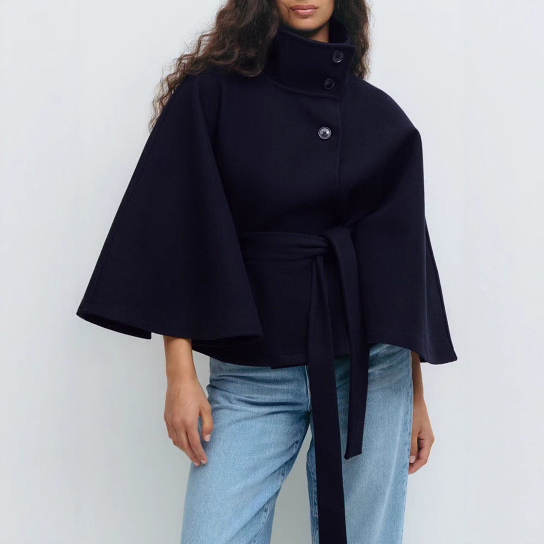 Damen Wickeljacke mit elegantem Stehkragen und weit geschnittenen Ärmeln ShopNory