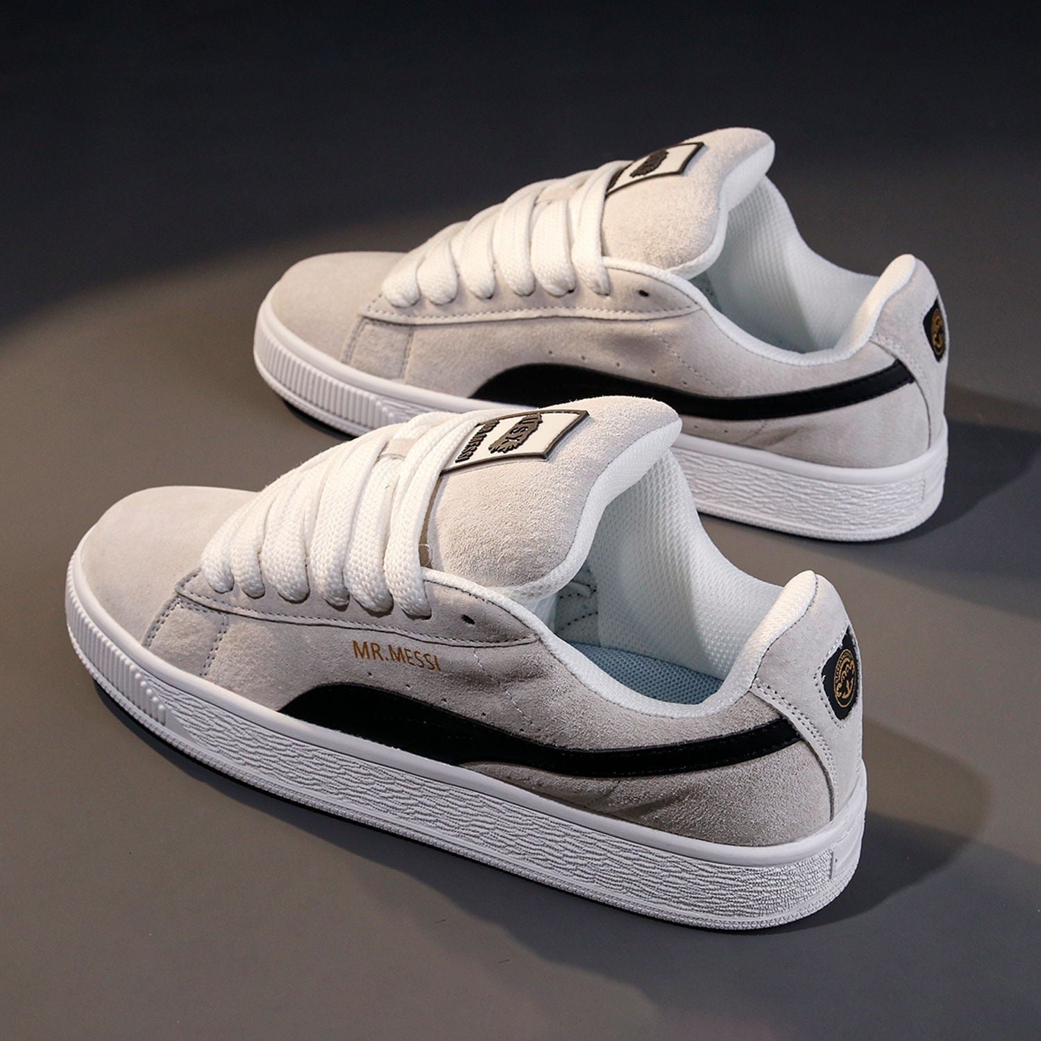 Damen Sneaker aus hochwertigem Wildleder mit ausgezeichneter Dämpfung