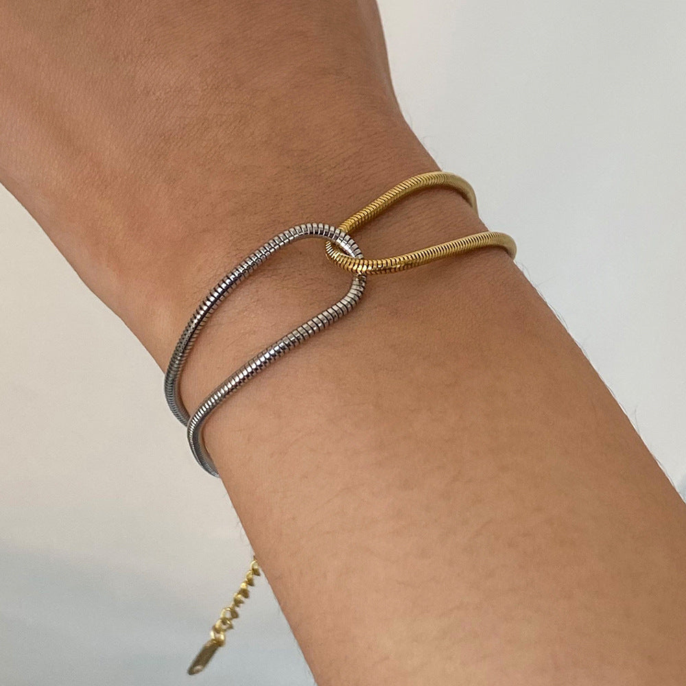 Damen Edelstahl Armband mit verstellbarem Kettenverschluss und robustem Design Shop Nory