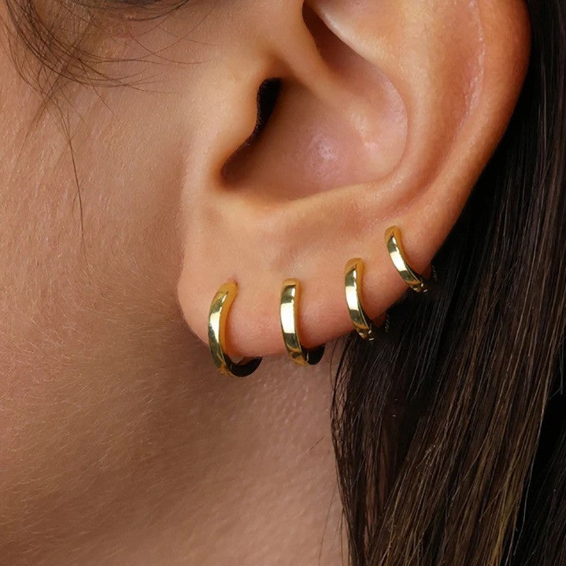 Damen Ohrstecker-Set mit eleganten Spiralen und funkelnden Akzenten Shop Nory