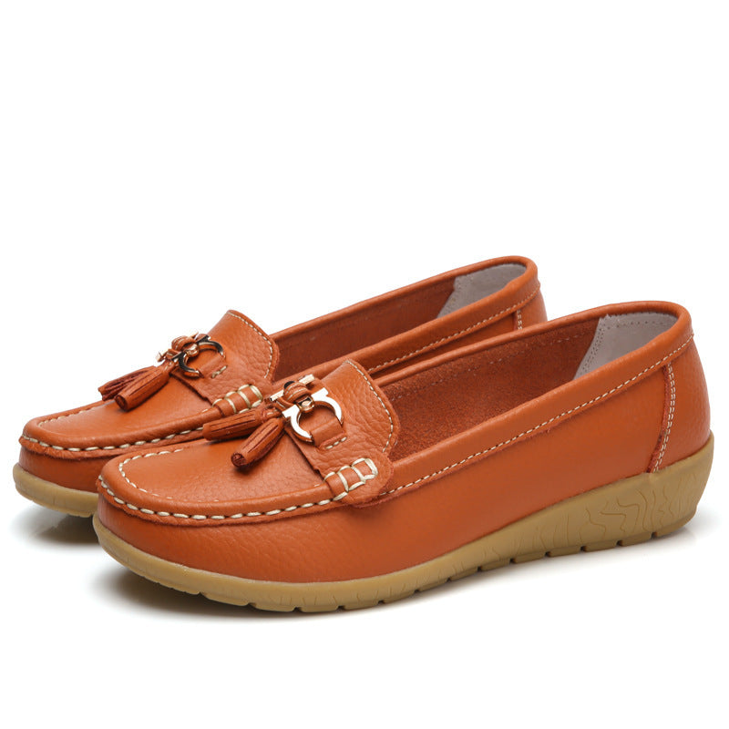 Damen Mokassins mit ornamentaler Schnalle und weicher Sohle
