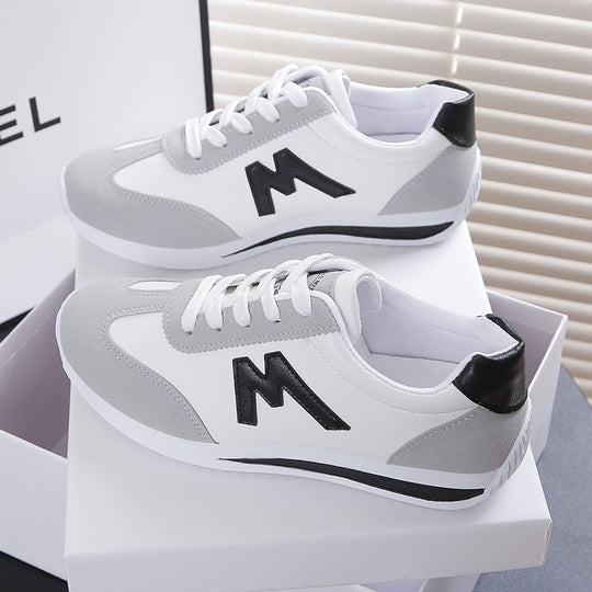 Damen Leichte Retro-Running Sneaker mit gepolsterter Komfortsohle und seitlichem Logo Shop Nory