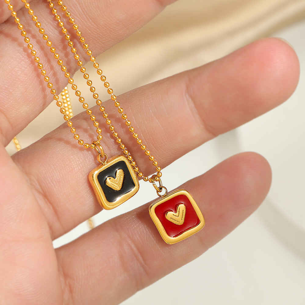 Frauen Quadratische Anhängerhalskette mit Herzdesign Shop Nory