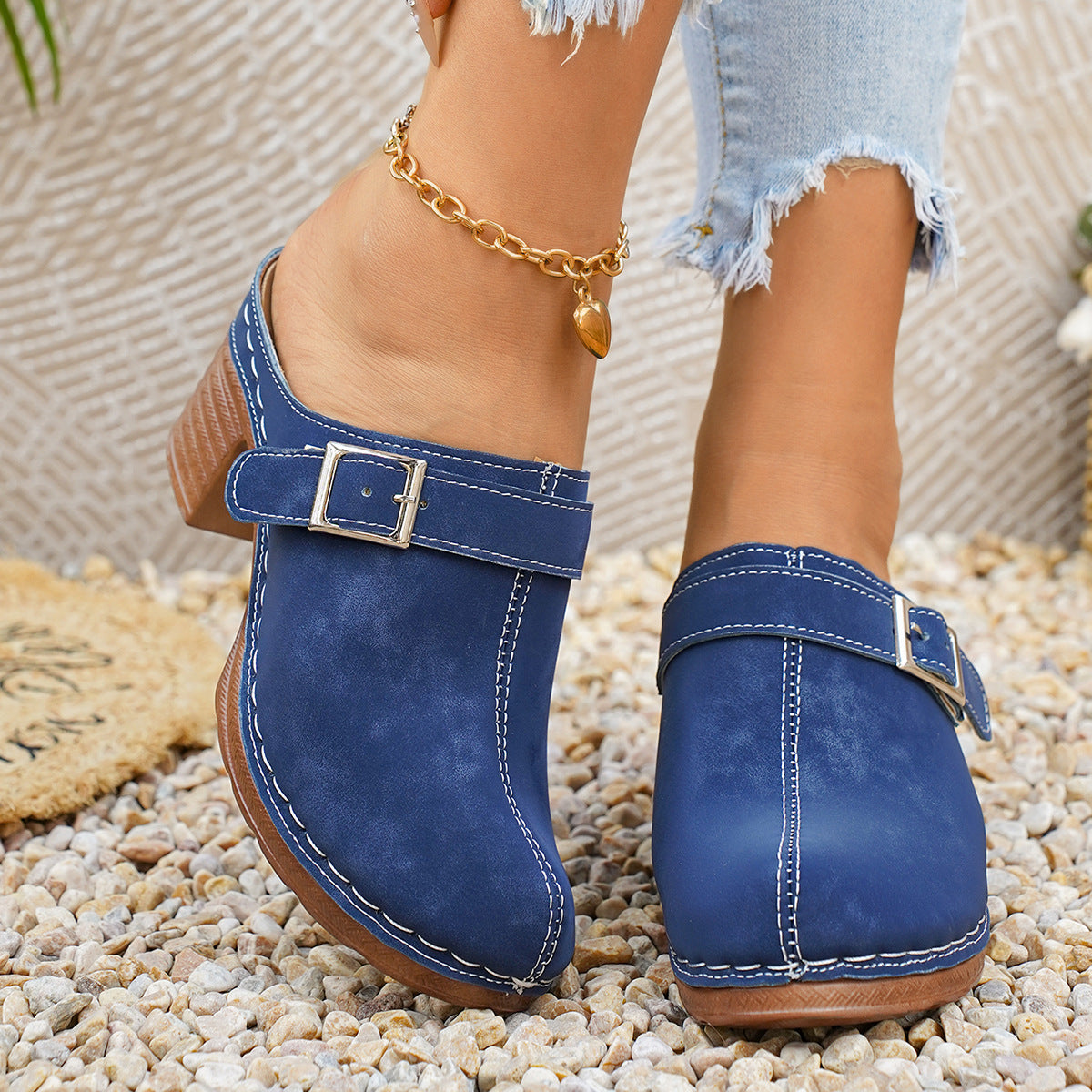 Damen Clogs mit elegantem Riemen und komfortablem Blockabsatz