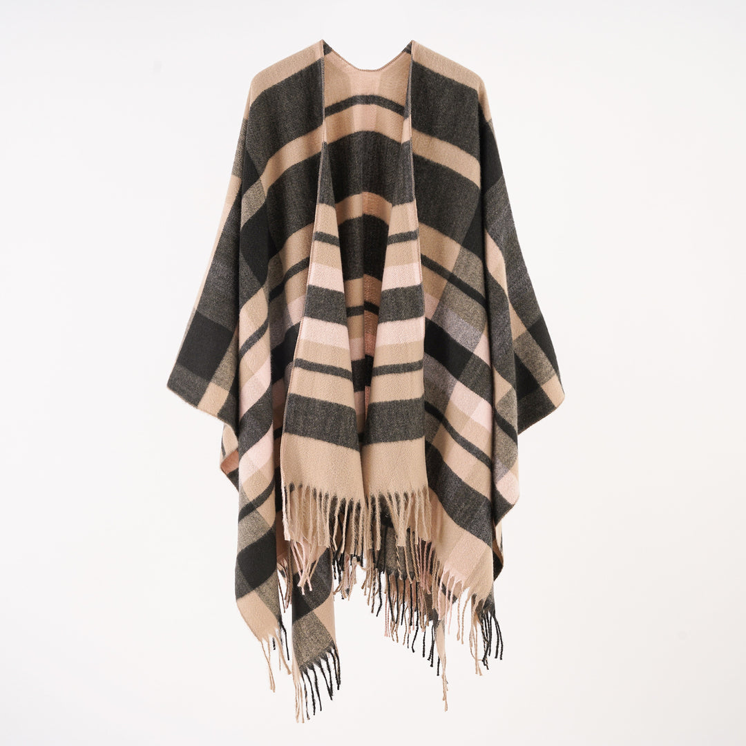 Damen Wollmix-Ruana im kastigen Oversize mit großem Karo und Fransensaum Shop Nory