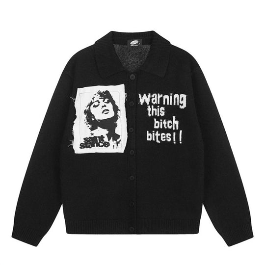 Damen Strick-Cardigan mit Hemdkragen, Knopfleiste und Statement-Patch Shop Nory