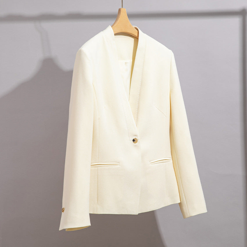 Damen Figurbetonter Ein-Knopf-Blazer mit minimalistischer V-Front und Einschubtaschen Shop Nory