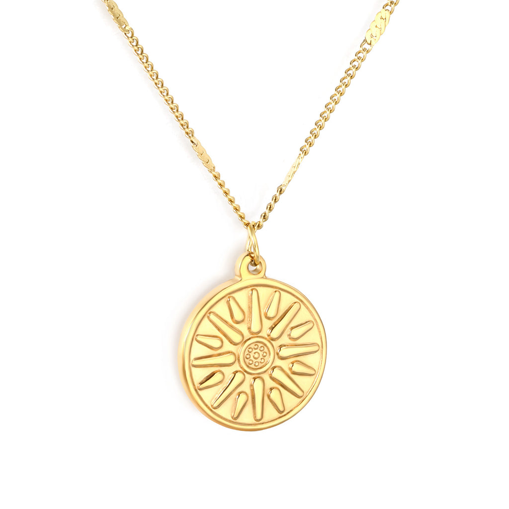 Damen Halskette mit kunstvollem Sonnenmotiv und verstellbarem Kettendesign Shop Nory