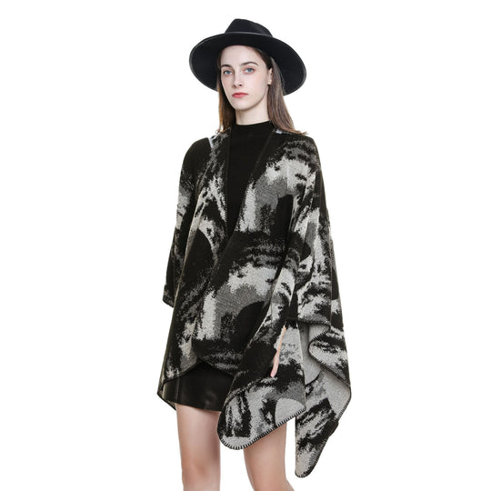 Damen Oversize-Jacquard-Umhang aus Wollmix mit grafischem Aquarellmuster und Kettelkante Shop Nory
