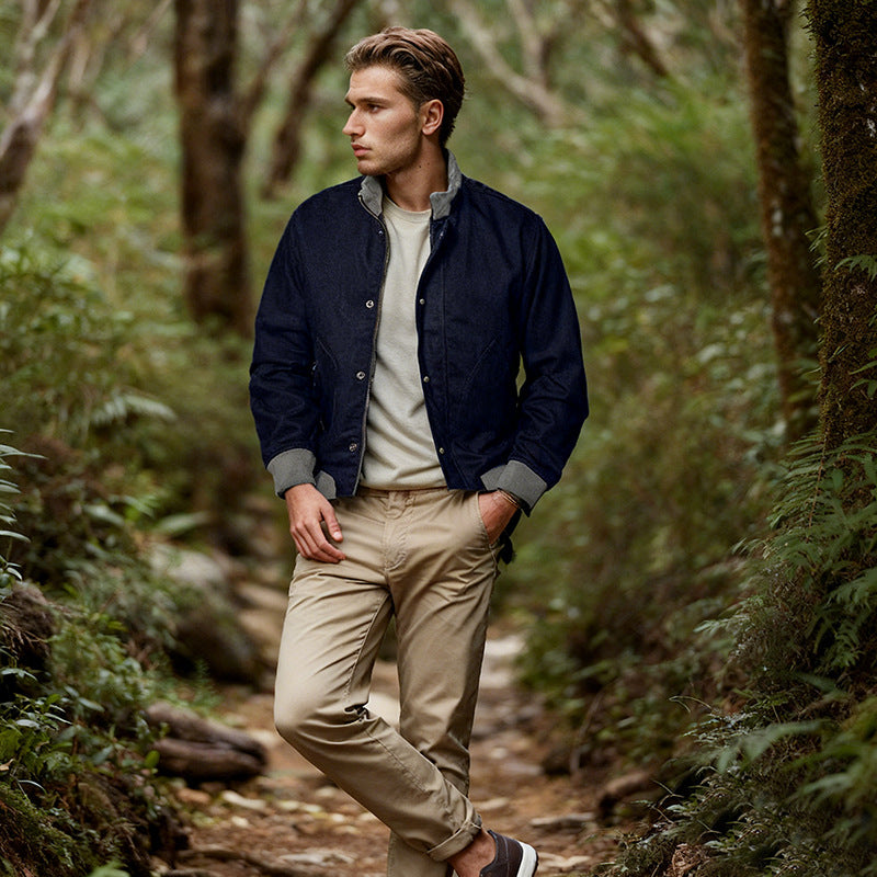 Herren Kurzjacke im urbanen Outdoor-Stil mit Stehkragen, Druckknopfblende und Rippbündchen Shop Nory