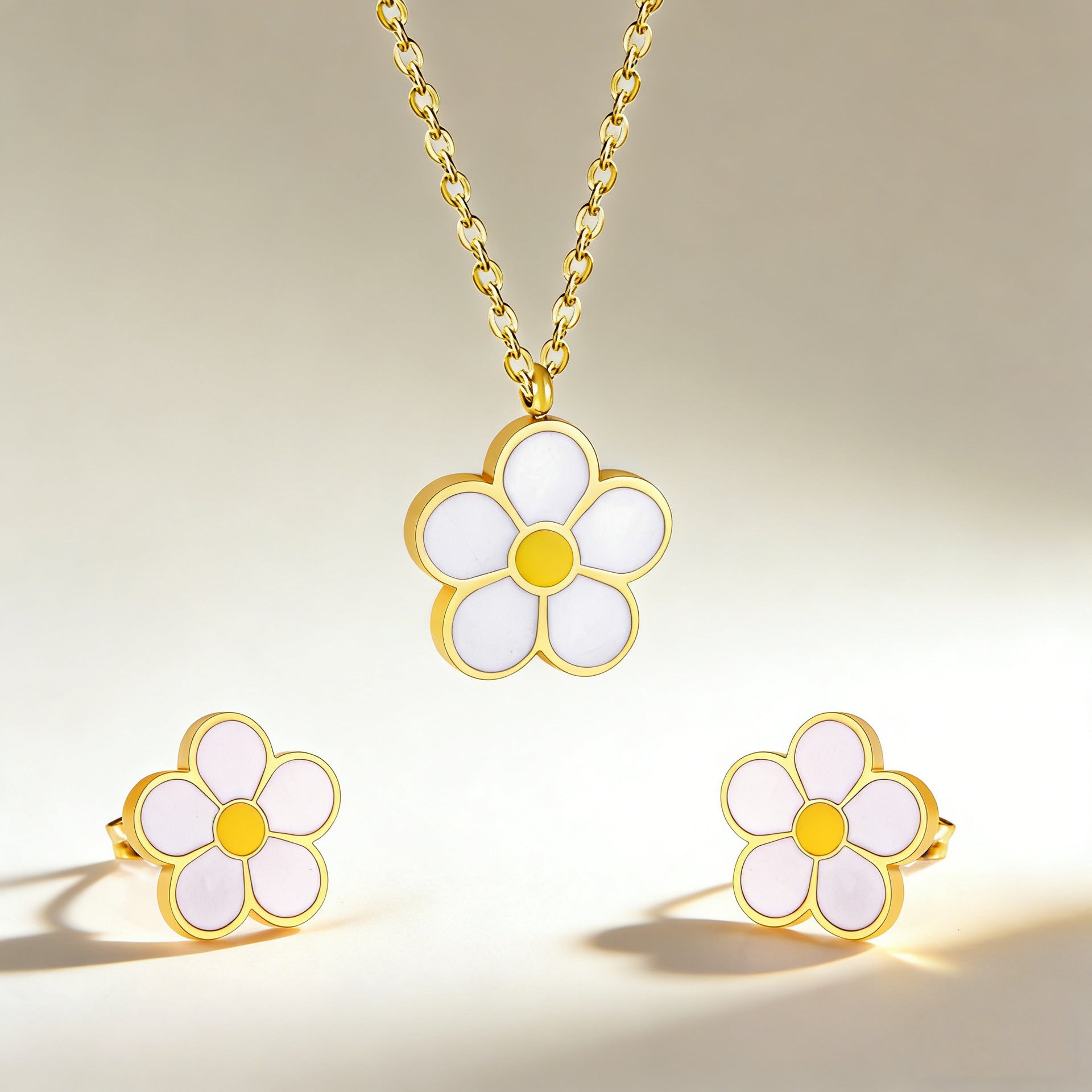 Damen Schmuckset mit blütenförmigem Anhänger und passenden Ohrsteckern Shop Nory