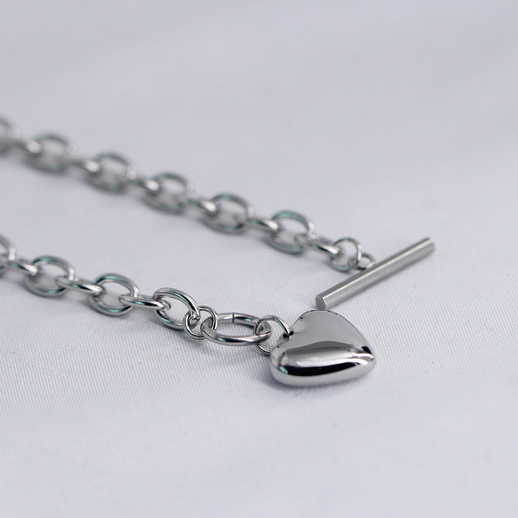 Damen Armband mit herzförmigem Charm und massiven Gliederketten Shop Nory