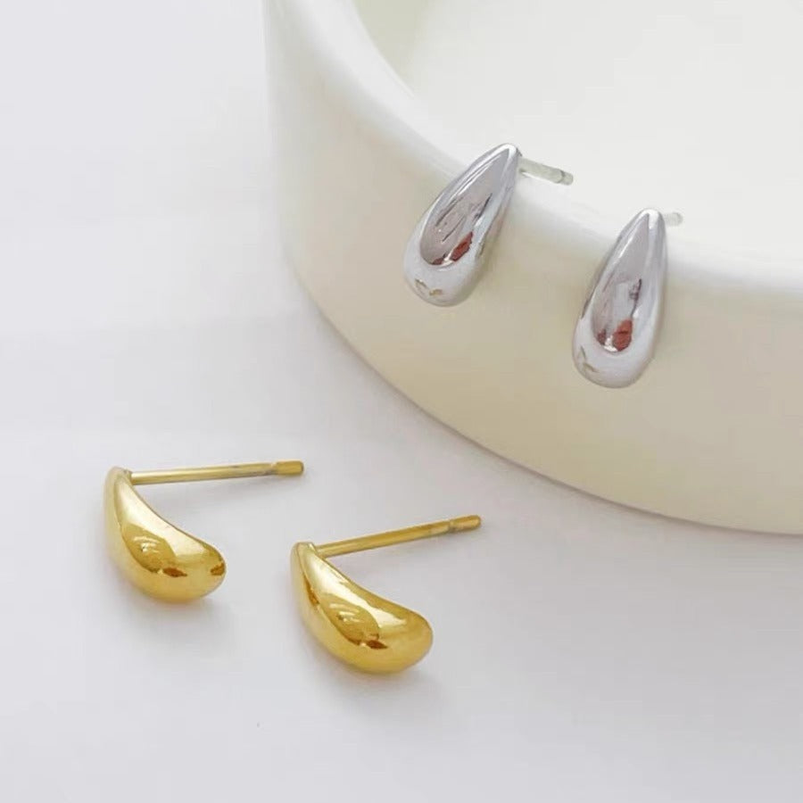 Damen Sleek Sculptural Tropfenohrringe Shop Nory