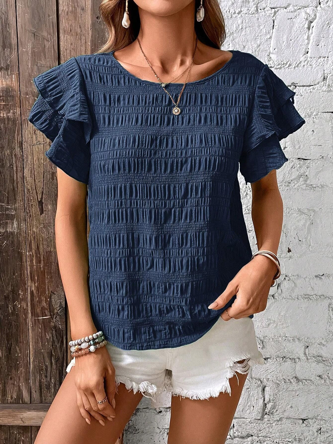 Damen Kurzarm-Bluse mit Smok-Effekt und Volantärmeln Shop Nory