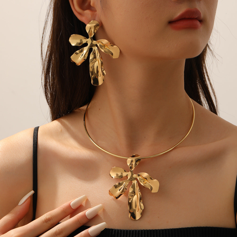 Damen Schmuckset mit kunstvollen Blattmotiven Shop Nory