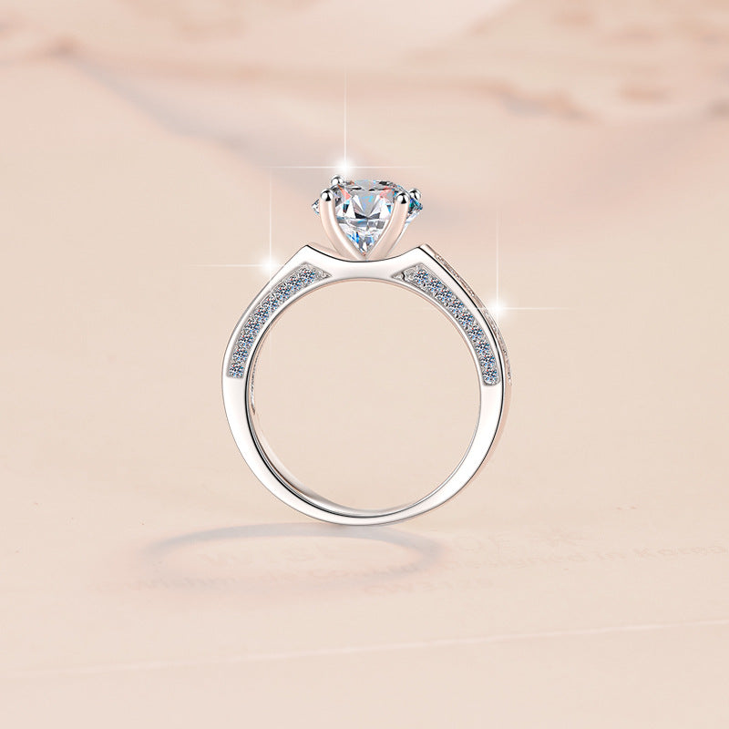 Damen Glänzender Zirkonia-Solitär Ring mit eleganter Pavé-Verzierung Shop Nory