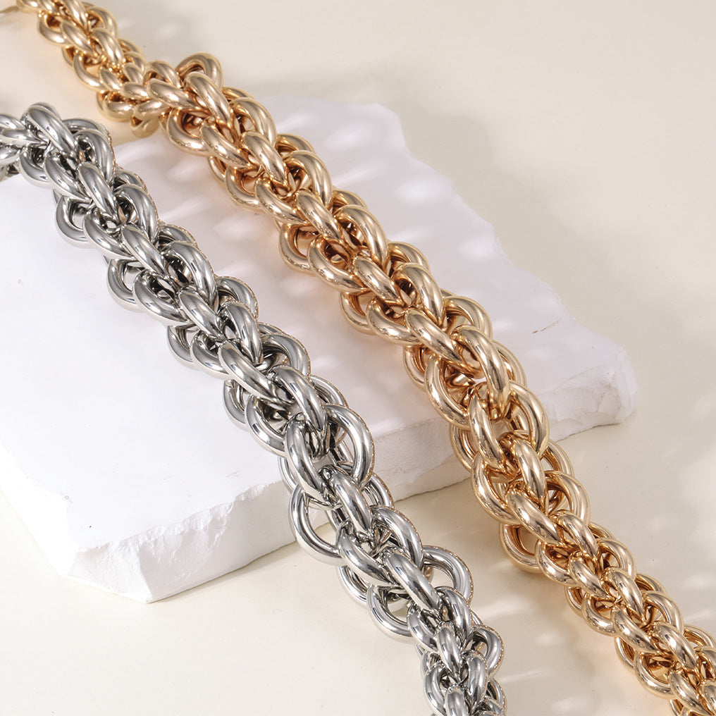 Damen Statement Halskette mit skulpturalem Design Shop Nory