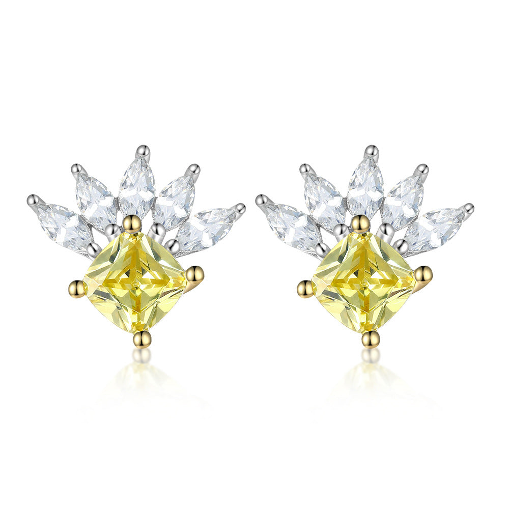 Damen Ohrringe mit funkelndem Kristallbesatz und elegantem Design Shop Nory