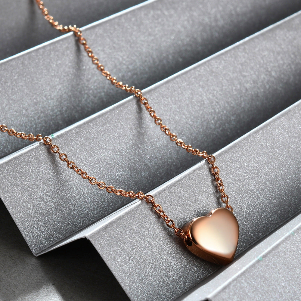Damen Halskette mit personalisiertem Herzanhänger und funkelndem Zirkonia Shop Nory