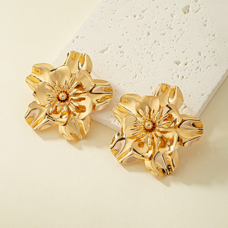 Damen Ohrstecker im eleganten Blumen-Creolen-Design Shop Nory