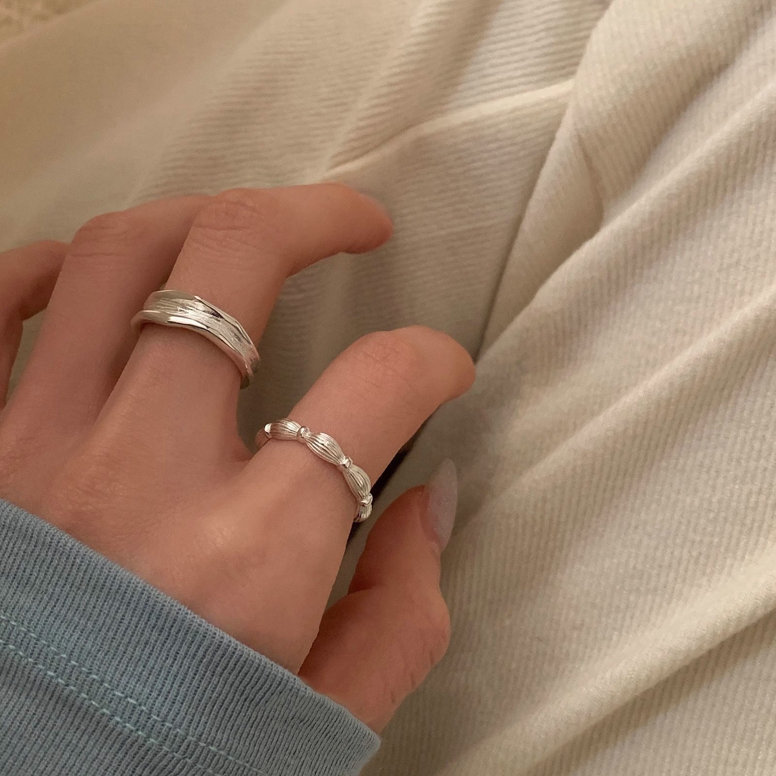 Damen Offener Ring mit modernem gewellten Design Shop Nory