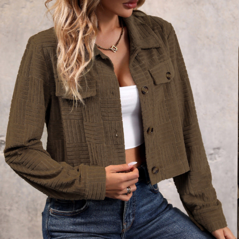 Damen Kurz geschnittene Kordjacke mit gestepptem Karomuster und Pattentaschen Shop Nory