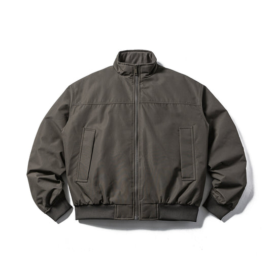 Herren Wattierte Bomberjacke im Boxy‑Cut mit hohem Stehkragen und geripptem Bund Shop Nory