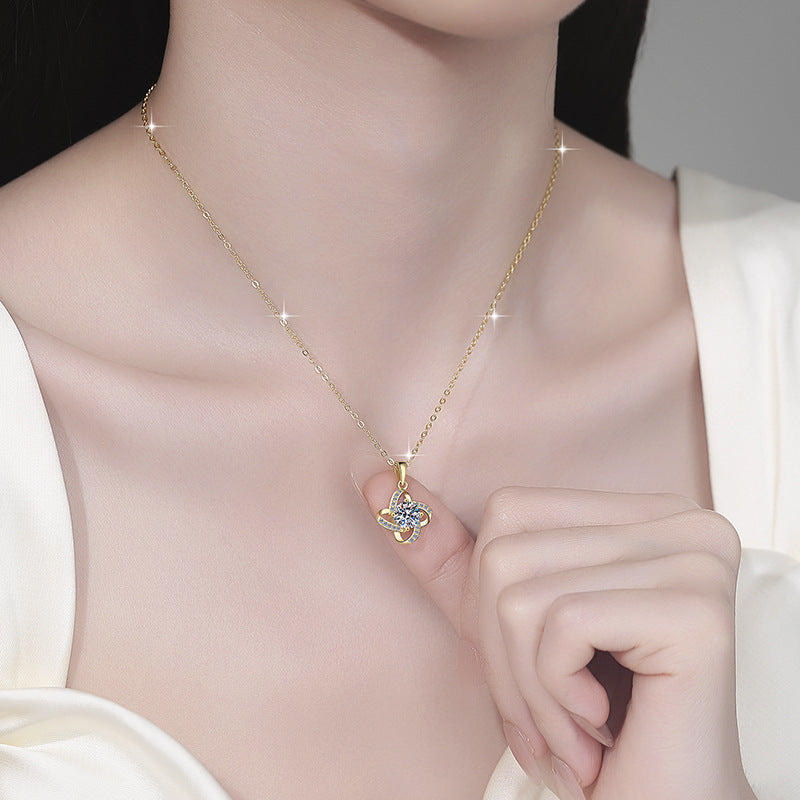 Damen Zarter Kristallanhänger mit elegantem Blüten-Design Shop Nory