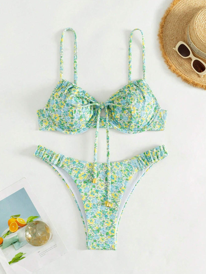 Damen Floral Bikini mit hochwertigen Rüschen und verstellbaren Trägern