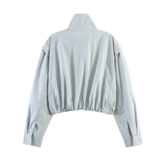 Damen Gekürzte Utility-Jacke mit hohem Stehkragen, weiten Raglanärmeln und verdeckter Frontblende Shop Nory