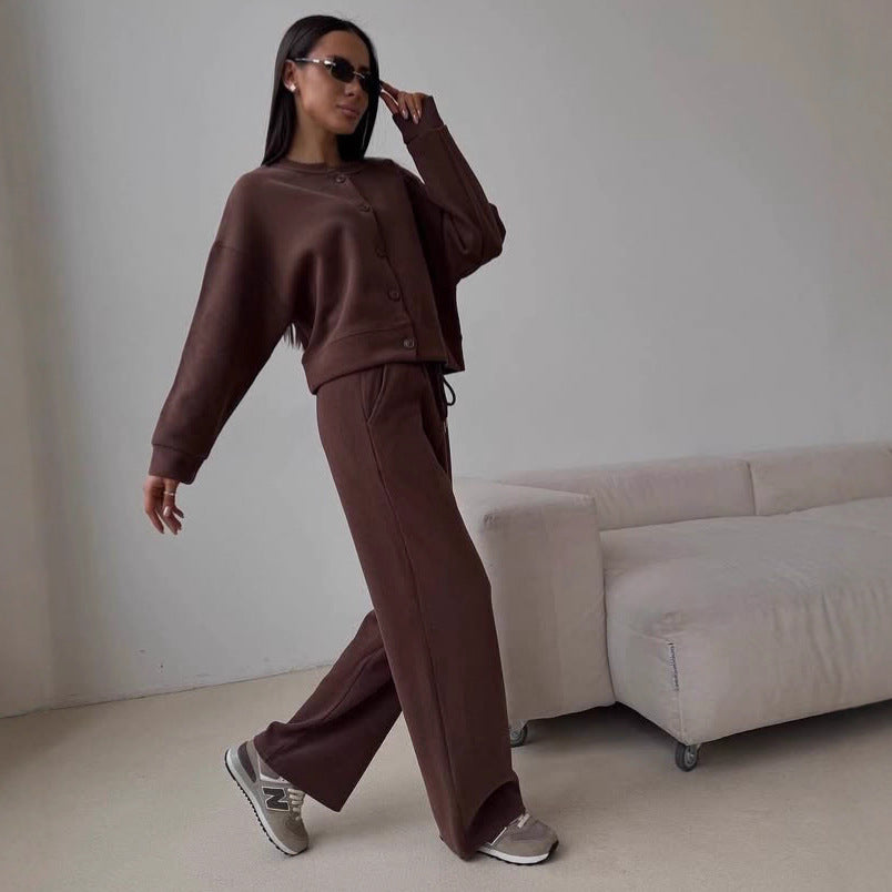 Damen Zweiteiliges Loungewear-Set aus Sweat mit geknöpfter Cropped-Jacke und weiter Kordelzughose Shop Nory